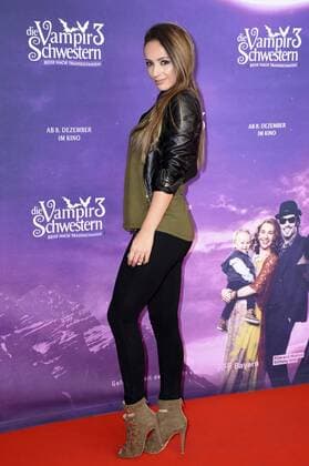 Jay bei der Premiere des Kinofilms Vampirschwestern 3 - Reise nach Transsilvanien im Mathäser Filmpalast. München, 04.12.2016 Foto:xP.xSchönbergerx xFuturexImage