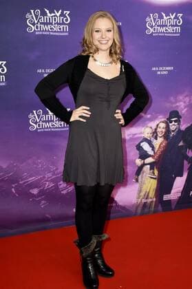 Marta Martin bei der Premiere des Kinofilms Vampirschwestern 3 - Reise nach Transsilvanien im Mathäser Filmpalast. München, 04.12.2016 Foto:xP.xSchönbergerx xFuturexImage