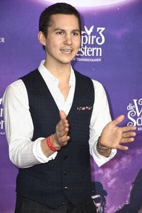 Tim Oliver Schultz bei der Premiere des Kinofilms Vampirschwestern 3 - Reise nach Transsilvanien im Mathäser Filmpalast. München, 04.12.2016 Foto:xP.xSchönbergerx xFuturexImage