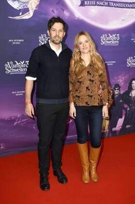 Tim Trachte mit Gattin bei der Premiere des Kinofilms Vampirschwestern 3 - Reise nach Transsilvanien im Mathäser Filmpalast. München, 04.12.2016 Foto:xP.xSchönbergerx xFuturexImage