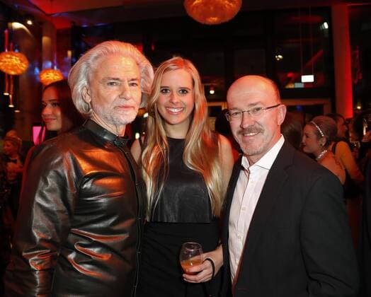 Dr. Hermann Buehlbecker (Alleininhaber LAMBERTZ), Hanna Scholz, Peter Nottmeier bei der LAMBERTZ-Fine Art-Kalenderpraesentation im Rosati Restaurant Koeln.