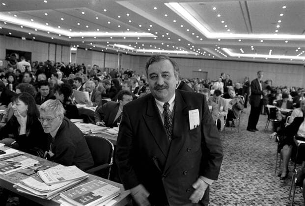 CDU Landesparteitag Deutschland, Berlin, 21.02.1998, CDU Landesparteitag in Berlin; im Hotel Maritim; Kultursenator Peter Radunski,