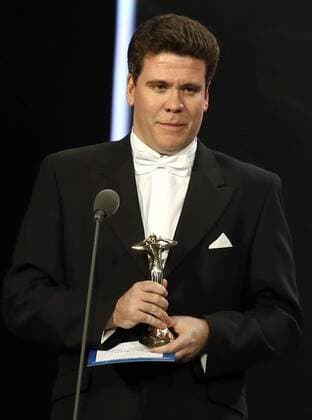 MOSCOW, RUSSIA - DECEMBER 7, 2016: Russian pianist Denis Matsuev, the Instrumentalist of the Year nomination winner, receives a prize during the First Russian National Music Awards ceremony at the State Kremlin Palace. Vyacheslav Prokofyev TASS  TS03A4AC