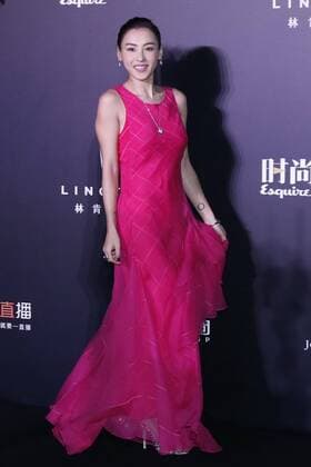 BEIJING, CHINA - DECEMBER 07: Cecilia Cheung Pak-Chi poses on the red carpet of the 13th Man At His Best Award at the Worker s Stadium on December 7, 2016 in Beijing, China.  CFP496717269