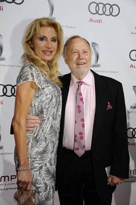 Joseph Vilsmaier mit Freundin Birgit 10 Jahre Audi Generation Award Preis, Auszeichnung Hotel Bayerischer Hof München 07. Dezember 2016
