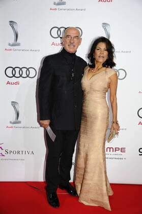 Otto Retzer mit Ehefrau Shirley 10 Jahre Audi Generation Award Preis, Auszeichnung Hotel Bayerischer Hof München 07. Dezember 2016