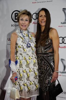 Dr. Antje Katrin Kühnemann mit Stieftochter Jessica 10 Jahre Audi Generation Award Preis, Auszeichnung Hotel Bayerischer Hof München 07. Dezember 2016