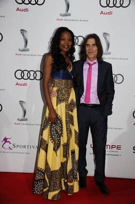 Frank Wörndl mit Freundin Pauline Sonnleitner 10 Jahre Audi Generation Award Preis, Auszeichnung Hotel Bayerischer Hof München 07. Dezember 2016