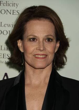 December 7, 2016 - New York, New York, U.S. - Actress SIGOURNEY WEAVER attends the New York premiere of A Monster Calls held at Loews Lincoln Square. New York U.S. - ZUMAk03_ 20161207_zaf_k03_001