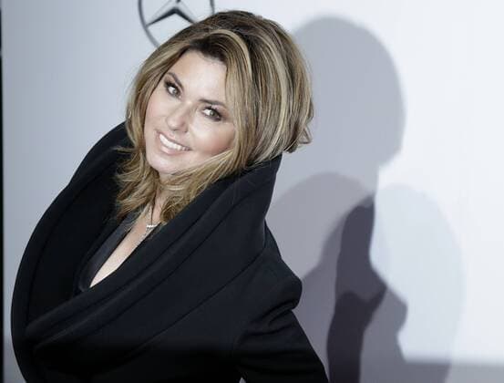 Shania Twain arrives on the red carpet at the Billboard Women in Music 2016 event on December 9, 2016 in New York City.  NYP20161209146 JOHNxANGELILLO
