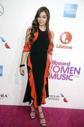 Hailee Steinfeld beim 11. Billboard Women in Music 2016 Event am Pier 36. New York, 09.12.2016 Foto:xD.xVanxTinex xFuturexImage