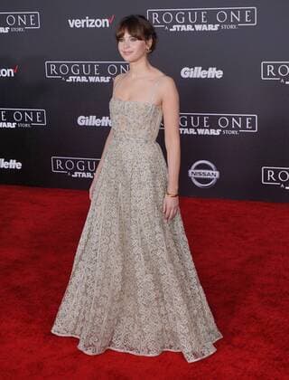 December 10, 2016 - Hollywood, CA, United States - 10 December 2016 - Hollywood, California - Felicity Jones. Rogue One: A Star Wars Story World premiere held at Pantages Theater. Photo Credit: AdMedia Hollywood United States - ZUMAa123 20161210_zaa_a123_063