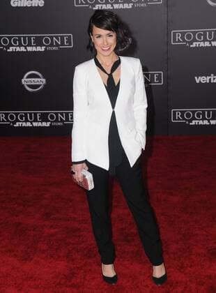December 10, 2016 - Hollywood, CA, United States - 10 December 2016 - Hollywood, California - Constance Zimmer. Rogue One: A Star Wars Story World premiere held at Pantages Theater. Photo Credit: AdMedia Hollywood United States - ZUMAa123 20161210_zaa_a123_095