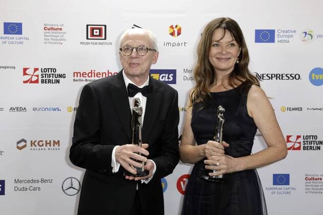 Janus Billeskov Jansen und Anne Osterud mit dem Preis für den besten Schnitt bei Kollektivet Die Kommune bei der Verleihung vom 29. Europäischen Filmpreis 2016 29th European Film Awards 2016 im Nationalen Forum für Musik. Breslau, 10.12.2016 Foto:xS.xGabschx xFuturexImage
