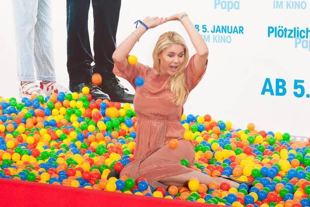 Yvonne Woelcke - Premiere PLOETZLICH PAPA im Zoo Palast in Berlin am 12.12.2016. Premiere PLOETZLICH PAPA
