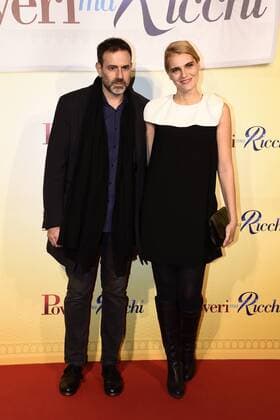 Db Milano 12 12 2016 - red carpet film Poveri ma ricchi - Fausto Brizzi-Claudia Zanella 