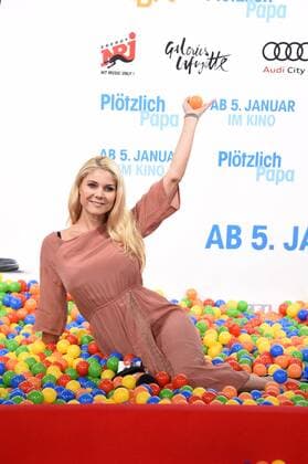 Valentina Pahde bei der Premeire des Kinofilms Plötzlich Papa Demain tout commence im Zoo Palast. Berlin, 12.12.2016 Foto:xF.xKernx xFuturexImage