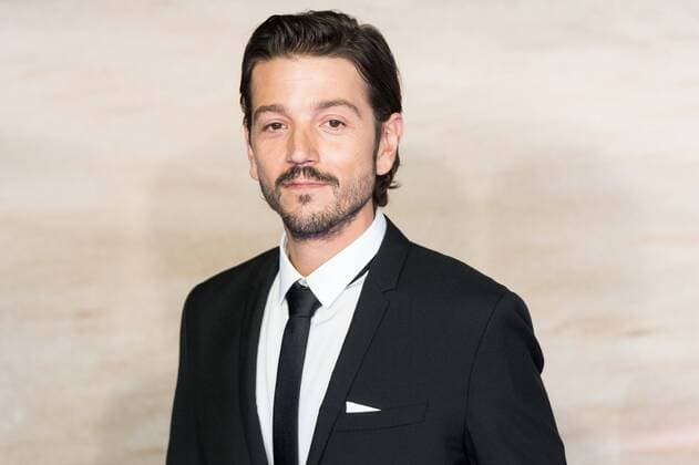 December 13, 2016 - London, London, UK - DIEGO LUNA attends the launch of Rogue One: A Star Wars Story. The film follows a group of unlikely heroes banding together on a mission to steal the plans to the Death Star, the Empire s ultimate weapon of destruction. This key event in the Star Wars timeline brings together ordinary people who choose to do extraordinary things, and in doing so, become part of something greater than themselves. London, UK. London UK  - ZUMAl94_ 20161213_zaf_l94_048