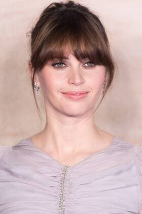 December 13, 2016 - London, London, UK - FELILondon JONES attends the launch of Rogue One: A Star Wars Story. The film follows a group of unlikely heroes banding together on a mission to steal the plans to the Death Star, the Empire s ultimate weapon of destruction. This key event in the Star Wars timeline brings together ordinary people who choose to do extraordinary things, and in doing so, become part of something greater than themselves. London, UK. London UK  - ZUMAl94_ 20161213_zaf_l94_075