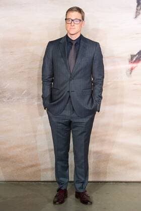 December 13, 2016 - London, London, UK - ALAN TUDYK attends the launch of Rogue One: A Star Wars Story. The film follows a group of unlikely heroes banding together on a mission to steal the plans to the Death Star, the Empire s ultimate weapon of destruction. This key event in the Star Wars timeline brings together ordinary people who choose to do extraordinary things, and in doing so, become part of something greater than themselves. London, UK. London UK  - ZUMAl94_ 20161213_zaf_l94_066