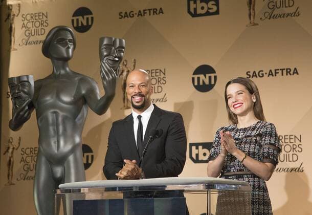 Themen der Woche Bilder des Tages December 14, 2016 - West Hollywood, California, U.S - Common and Sophia Bush at the 23rd Annual Screen Actors Guild Awards Nominations announcement at the Pacific Design Center. West Hollywood U.S. - ZUMAp124 20161214_zaa_p124_023