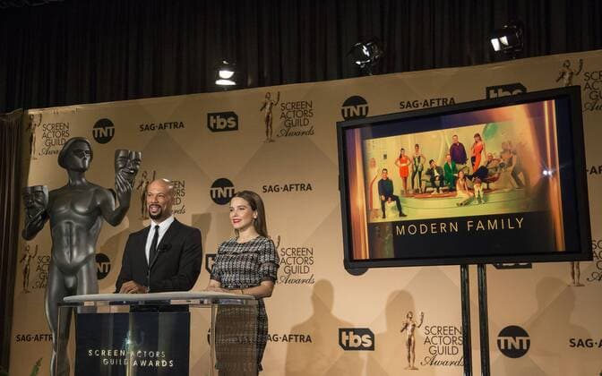 December 14, 2016 - West Hollywood, California, U.S - Common and Sophia Bush at the 23rd Annual Screen Actors Guild Awards Nominations announcement at the Pacific Design Center on Wednesday, December 14, 2016 in West Hollywood, California. Outstanding Performance by an Ensemble in a Comedy Series, MODERN FAMILY. West Hollywood U.S. - ZUMAp124 20161214_zaa_p124_074