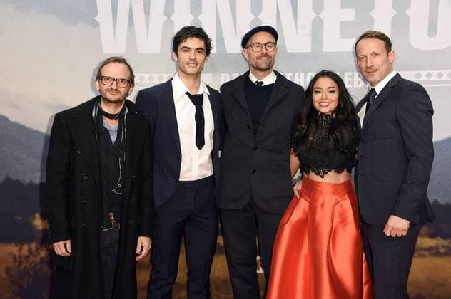 Milan Peschel, Nik Xhelilaj, Philipp Stölzl, Iazua Larios und Wotan Wilke Möhring bei der Premiere des Fernsehfilms Winnetou - Eine neue Welt im Delphi Filmpalast. Berlin, 14.12.2016 Foto:xF.xKernx xFuturexImage
