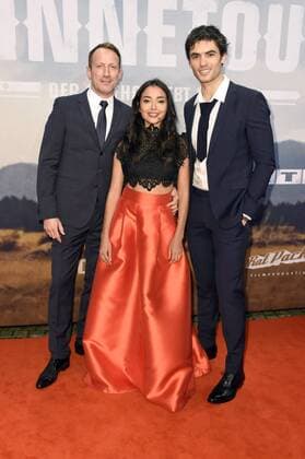 Wotan Wilke Möhring, Iazua Larios und Nik Xhelilaj bei der Premiere des Fernsehfilms Winnetou - Eine neue Welt im Delphi Filmpalast. Berlin, 14.12.2016 Foto:xF.xKernx xFuturexImage