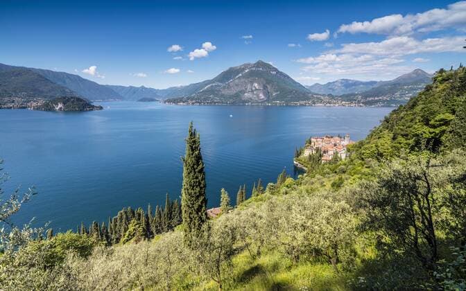 View of the typical village of Varenna and Lake Como surrounded by mountains, Italian Lakes, Province of Lecco, Lombardy, Italy, Europe Copyright: RobertoxMoiola 1179-1341