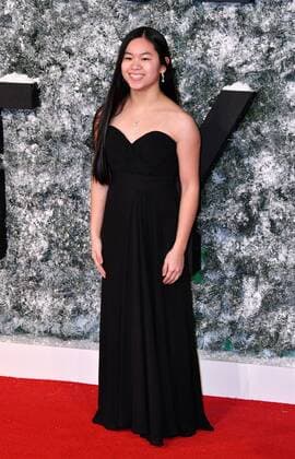 . 15 12 2016. London, United Kingdom. Lily Hevesh attends Collateral Beauty European film premiere. Drama about a man whose life is flipped upside down after a tragedy sends him into a deep depression.  xNilsxJorgensenx xi-Imagesx IIM-14040-0027