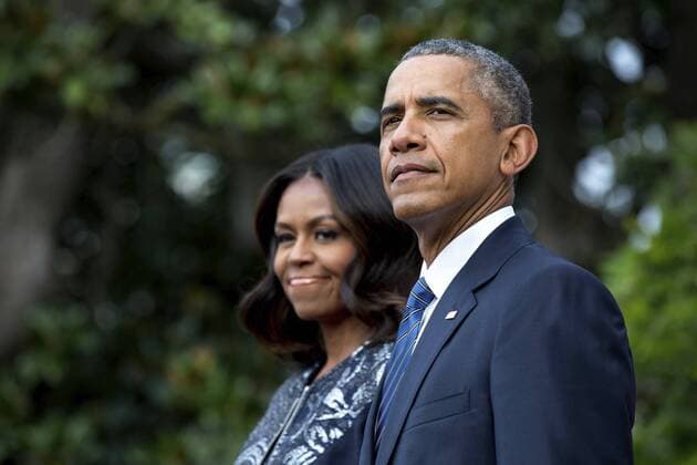 Sept. 25, 2015 - Washington, US - U.S. President Barack Obama and First Lady Michelle Obama wait for the arrival of Chinese President Xi Jinping on the South Lawn of the White House September 25, 2015 in Washington, DC. Barack Hussein Obama II (born August 4, 1961) is the 44th President of the United States. He is the first African American to be elected to office and the first president born outside the contiguous United States. Born in Honolulu, Hawaii, Obama is a graduate of Columbia University and Harvard Law School. He worked as a civil rights attorney and taught constitutional law at the University of Chicago Law School from 1992 to 2004. While serving three terms representing the 13th District in the Illinois Senate from 1997 to 2004, he ran unsuccessfully in the Democratic primary for the United States House of Representatives in 2000. Washington US - ZUMAz03_ 20150925_shh_z03_645