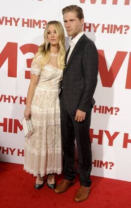 Kaley Cuoco & Karl Cook WHY HIM? FILM PREMIERE Los Angeles Patrick Rideaux PicturePerfect