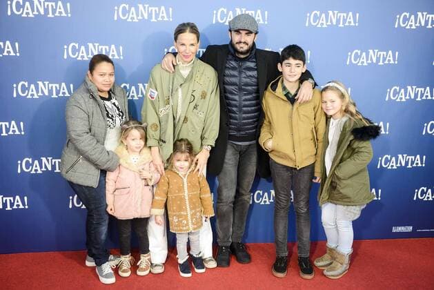 Emiliano Suarez and Carola Baleztena attends to the premiere of the film ¡Canta! at Cines Capitol in Madrid, Spain. December 18, 2016.  (20161218076)