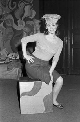 Die deutsche Sängerin und Schauspielerin Lotti Krekel, Deutschland 1960er Jahre. German singer and actress Lotti Krekel, Germany 1960s. 24x36swNeg129 Lotti Krekel Copyright: HeinzxBrowers UnitedArchives2003667