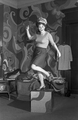 Die deutsche Sängerin und Schauspielerin Lotti Krekel, Deutschland 1960er Jahre. German singer and actress Lotti Krekel, Germany 1960s. 24x36swNeg129 Lotti Krekel Copyright: HeinzxBrowers UnitedArchives2003669