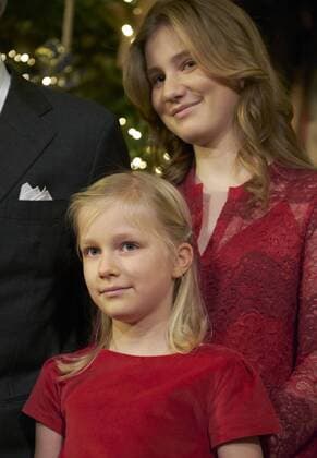 Belgische Königsfamilie besucht das Weihnachtskonzert in Brüssel Prince Gabriel (12), Queen Mathilde of Belgium, Prince Emmanuel (10), King Philippe - Filip of Belgium, Princess Eleonore (7), Crown Princess Elisabeth (14), Princess Astrid of Belgium and Prince Lorenz of Belgium pictured during the yearly Christmas Concert, at the Royal Palace, in Brussels, Wednesday 21 December 2016. The King and Queen want to thank especially those who have contributed to the success of the royal activities throughout teh year 2016. Â 