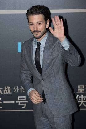 BEIJING, CHINA - DECEMBER 21: Mexican actor Diego Luna arrives at the red carpet of the premiere of film Rogue One: A Star Wars Story on December 21, 2016 in Beijing, China.  CFP497374450