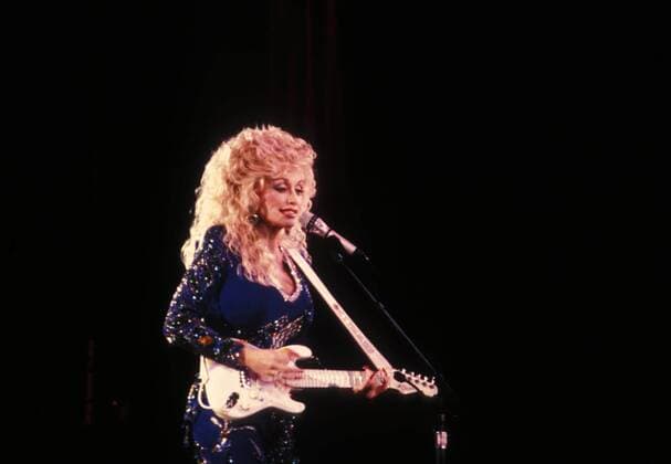 Jan. 11, 2008 - New York, New York, U.S. - L0393.DOLLY PARTON PERFORMING AT TRUMP CASTLE 1990. - PHOTOS - ZUMAba9_ 20080111_gaf_ba9_020