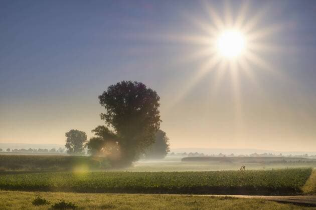 Germany, Noerdlinger Ries, Wallerstein, landscape with morning mist at sunrise  SIEF07171
