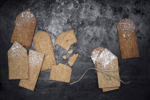 Home-baked almond biscuits on metal  CZF00274