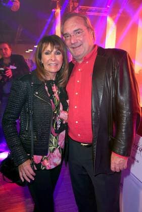 Ireen Sheer mit Ehemann Klaus-Jürgen Kahl 6. Smago Award im Mercure Hotel Moa in Berlin Moabit am 08.01.2017