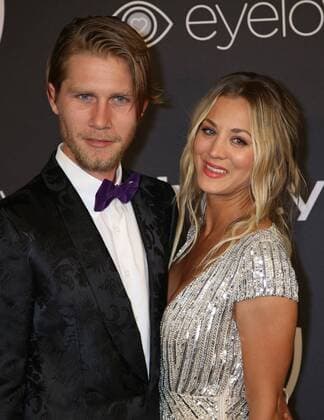 Karl Cook (L) and Kaley Cuoco attend the 18th annual InStyle and Warner Bros. Golden Globe after-party at the Beverly Hilton Hotel in Beverly Hills, California on January 8, 2017.  LAP201701083024 DAVIDxSILPA