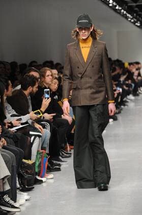 John Lawrence Sullivan Showcase, LFW London Men s Collection. JANUARY 8th 2017  TSTx17237
