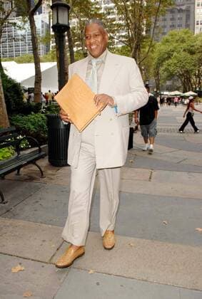 Sept. 9, 2007 - New York, New York - K54545AR.CELEBRITIES OUT AND ABOUT AT THE MERCEDES-BENZ SPRING 08 FASHION WEEK IN BRYANT PARK 09-09-2007. ANDREA RENAULT- ANDRE LEON TALLEY - ZUMAg49_ 20070909_gaf_g115_003