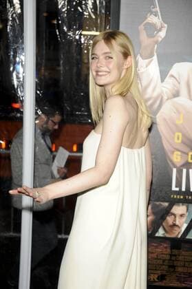 Elle Fanning LIVE BY NIGHT FILM PREMIERE Hollywood Patrick Rideaux PicturePerfect