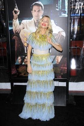 Sienna Miller bei der Premiere des Kinofilms Live by Night im TCL Chinese Theatre, Hollywood. Los Angeles, 09.01.2017 Foto:xD.xBedrosianx xFuturexImage