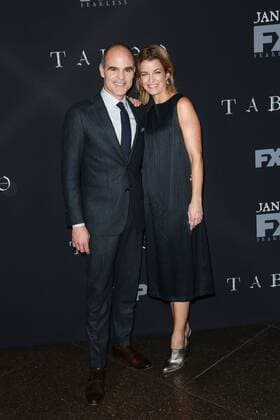 Michael Kelly und seine Ehefrau Karyn Kelly bei der Taboo (FX) Serien Premiere am 9.01.2017 in Los Angeles FX s Taboo TV Series Los Angeles Premiere, 2017 