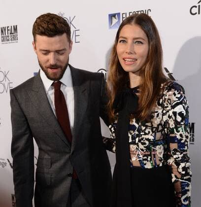 Cast member Jessica Biel and her husband, actor and singer Justin Timberlake attend the premiere of the motion picture drama The Book of Love at The Grove in Los Angeles on January 10, 2017. Storyline: Henry is an introverted architect. After the death of his wife in a car accident, he sets out to help Millie, a homeless teen, to build a raft to sail across the Atlantic.  LAP2017011007 JIMxRUYMEN