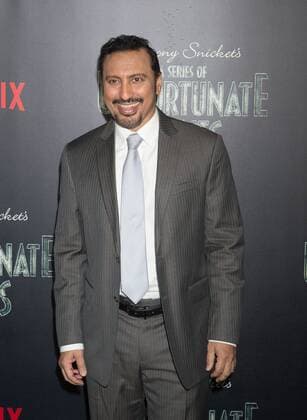 Aasif Mandvi arrives on the red carpet at the Netflix s premiere of A Series of Unfortunate Events on January 11, 2017 in New York City.  NYP20170111809 BRYANxR.xSMITH