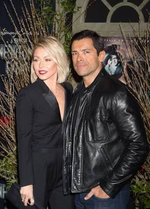 Kelly Ripa and Mark Consuelos arrive on the red carpet at the Netflix s premiere of A Series of Unfortunate Events on January 11, 2017 in New York City.  NYP20170111844 BRYANxR.xSMITH